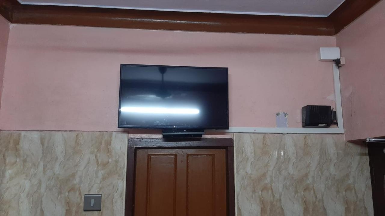 Premier Mansion Hotel Csennai Kültér fotó